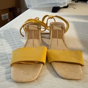 Dolce vita leather  Yellow Strappy Women's Sandals block heel